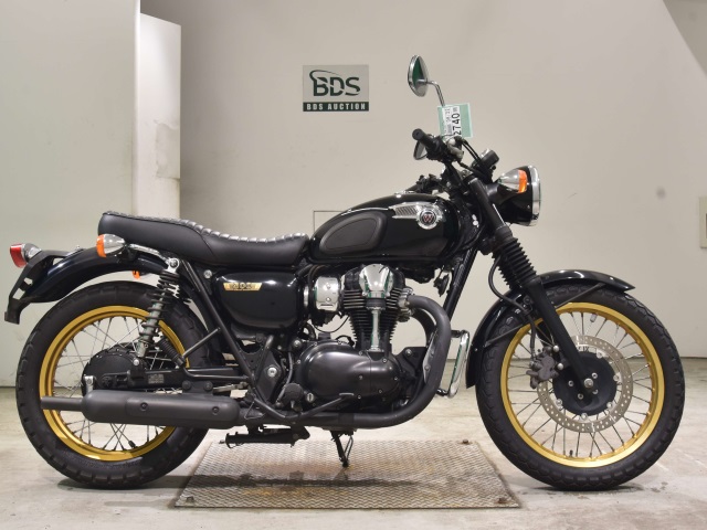 Kawasaki W800 2011