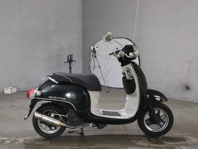 Honda GIORNO 2011