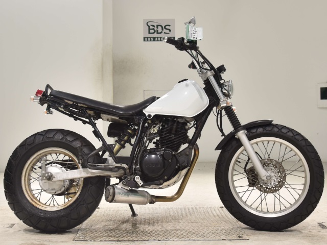 Yamaha TW225 2006