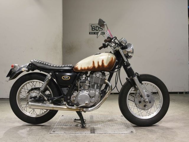 Yamaha SR400 1996