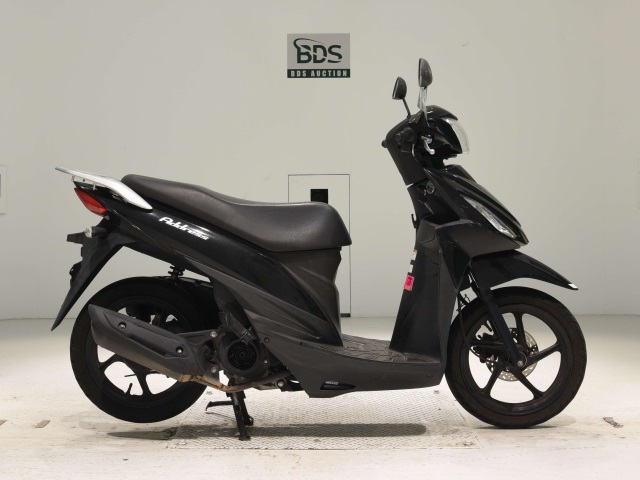 Suzuki ADDRESS V110