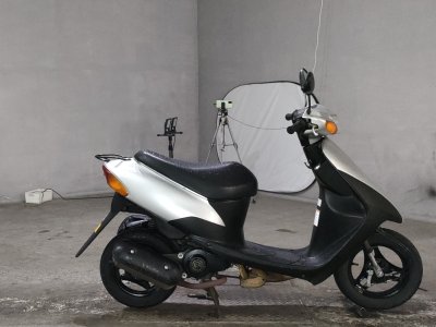Suzuki LETS2