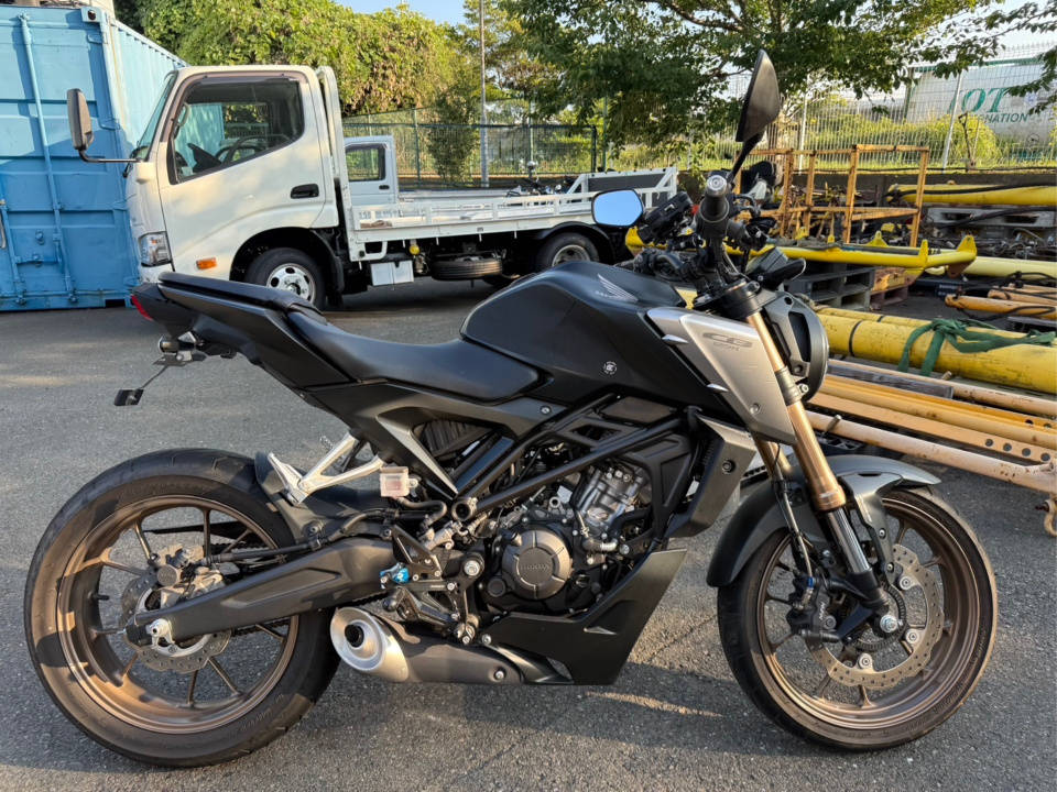 Honda CB125R 2021