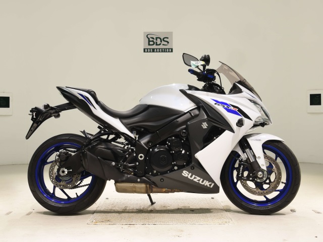 Suzuki GSX-S1000F 2021
