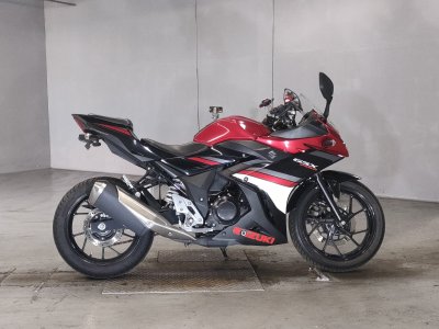 Suzuki GSX250R