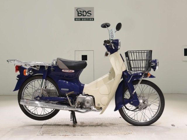 Honda C50 2005