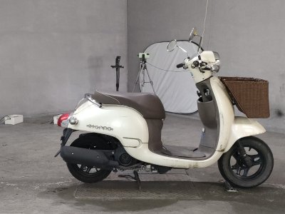Honda GIORNO 2011