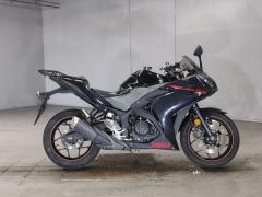 Yamaha YZF-R25 2015