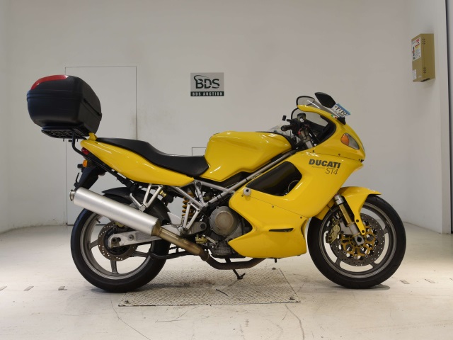 Ducati ST4 2005
