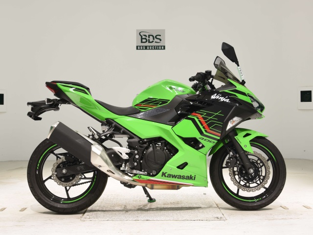 Kawasaki NINJA400 2024