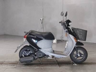 Suzuki LETS4