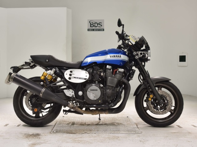 Yamaha XJR1300C 2015
