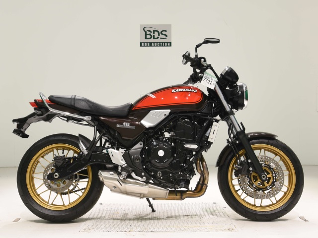Kawasaki Z650RS 2022