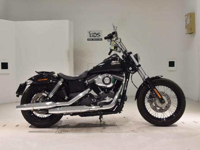 HD STREETBOB FXDB1580 2014