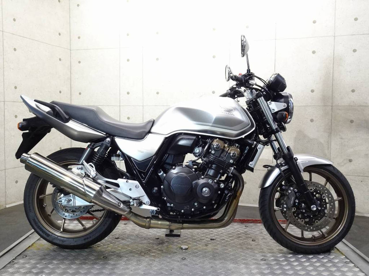 Honda CB400SFVA 2020
