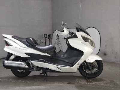 Suzuki SKYWAVE 400S