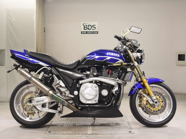 Yamaha XJR1300 2000
