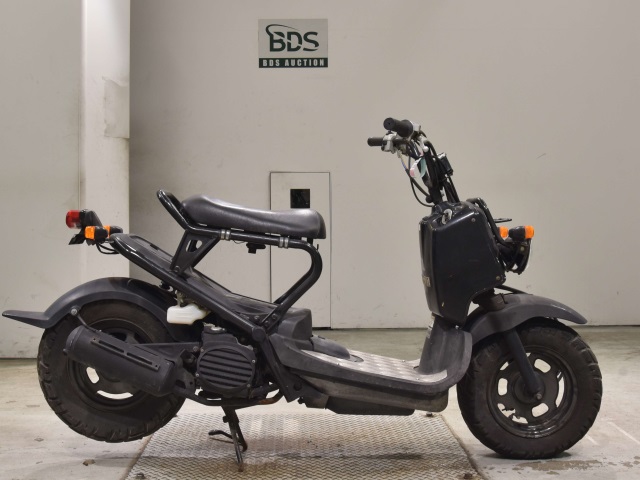 Honda ZOOMER 2004
