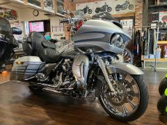 HD ROAD GLIDE FLTRUSE1800 2016