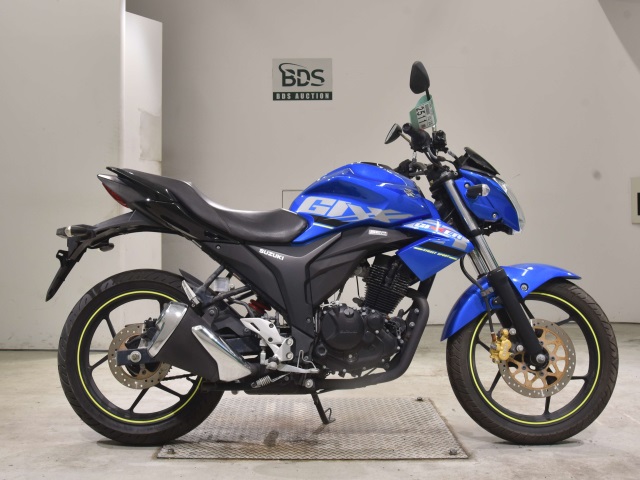 Suzuki GIXXER150