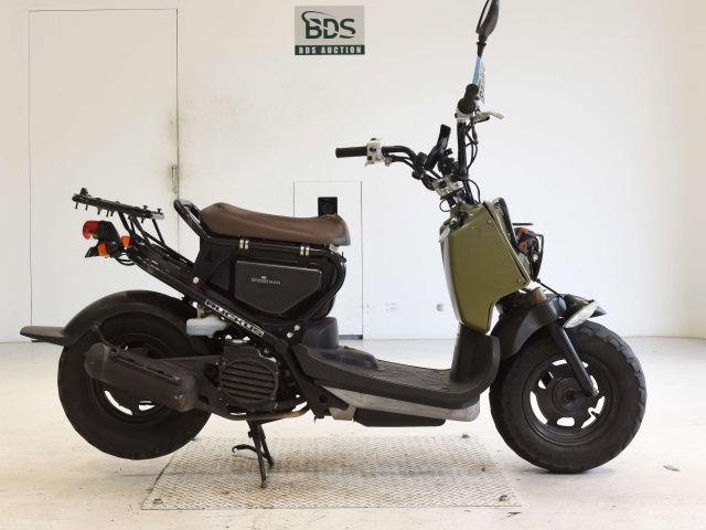 Honda ZOOMER 2011