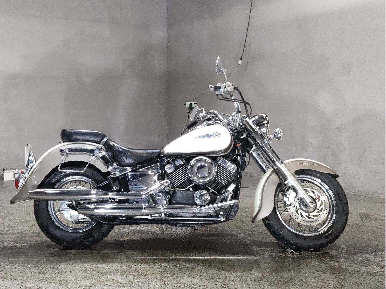 Yamaha DRAGSTAR XVS400 CLASSIC 2005