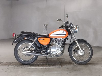 Suzuki ST250E