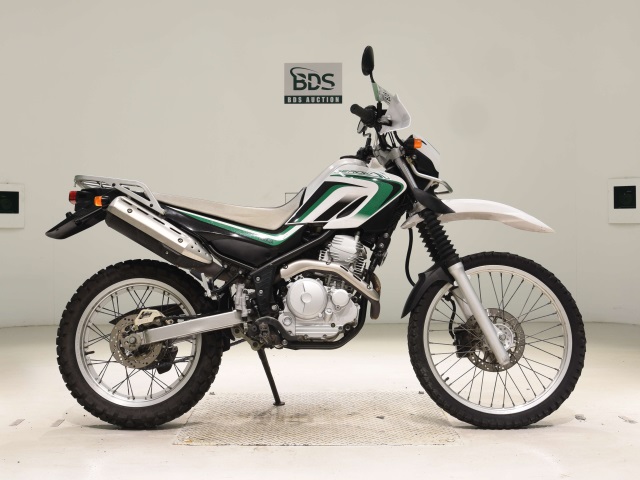 Yamaha SEROW XT250 2010