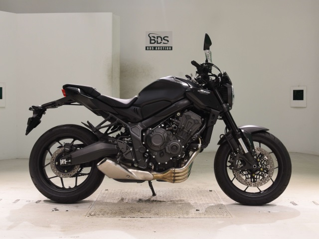 Honda CB650R 2023