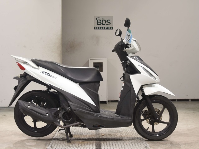 Suzuki ADDRESS V110