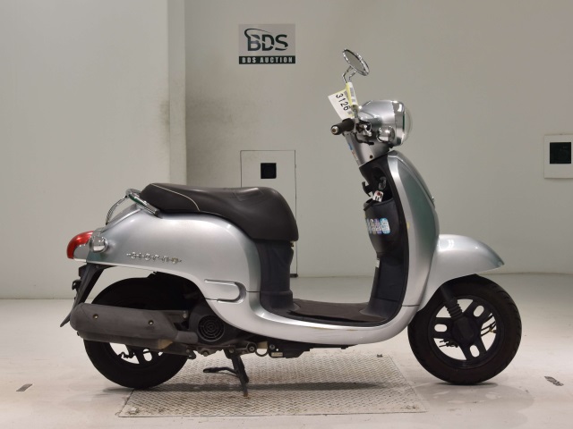 Honda GIORNO 2011