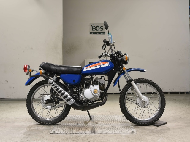 Suzuki TS90