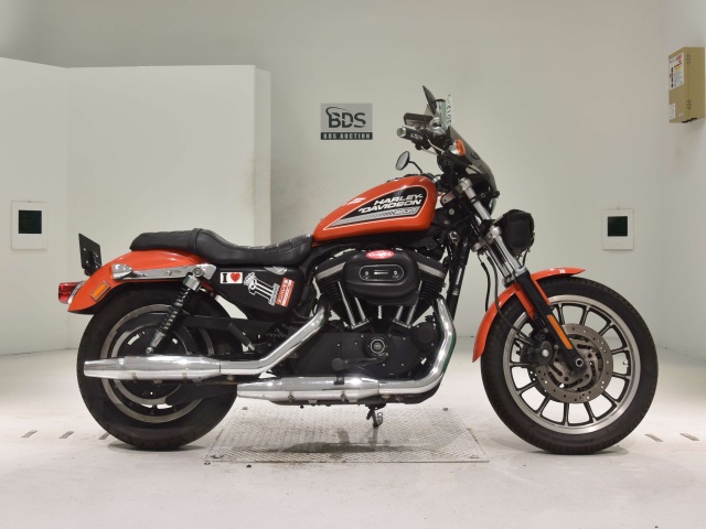 HD SPORTSTER XL883R 2010