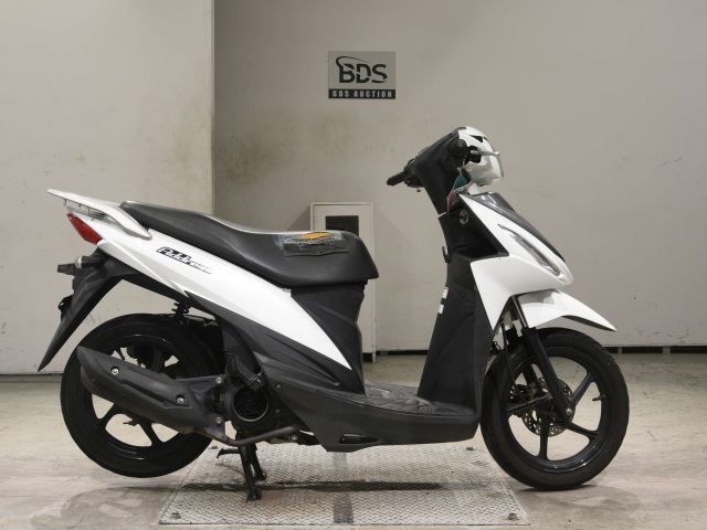 Suzuki ADDRESS V110