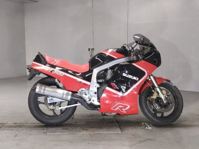 Suzuki GSX-R1100