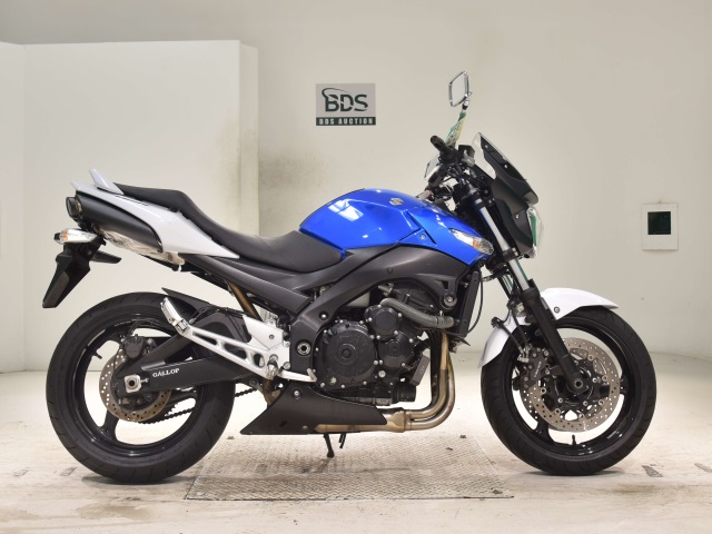 Suzuki GSR400A 2014