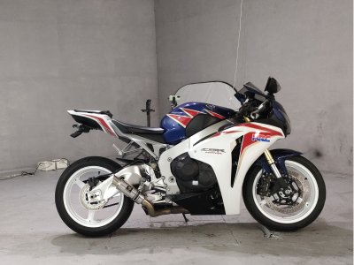 Honda CBR1000RR 2011
