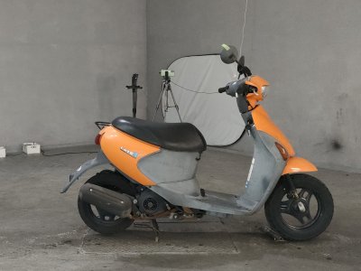 Suzuki LETS4