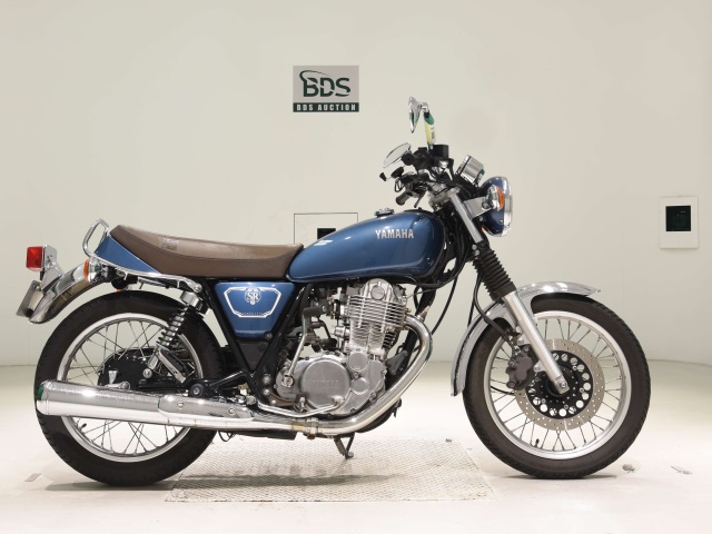 Yamaha SR400 2019