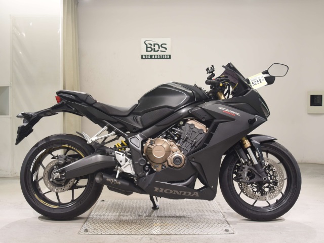 Honda CBR650R 2019