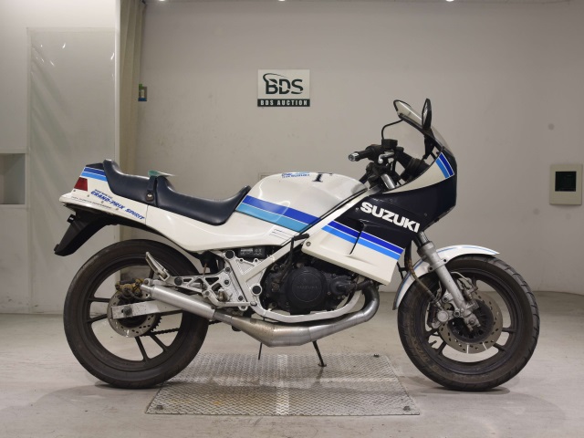 Suzuki RG250 GAMMA