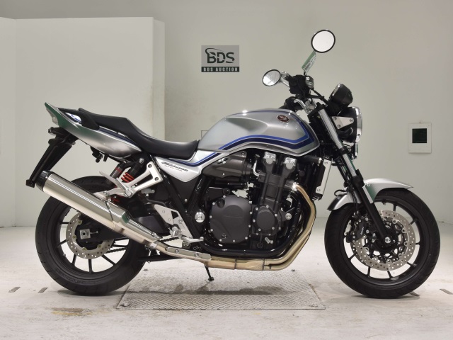 Honda CB1300SF 2024