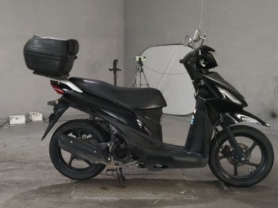 Suzuki ADDRESS V110