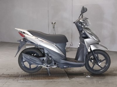 Suzuki ADDRESS V110