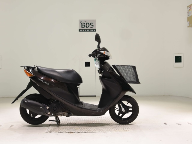 Suzuki ADDRESS V50