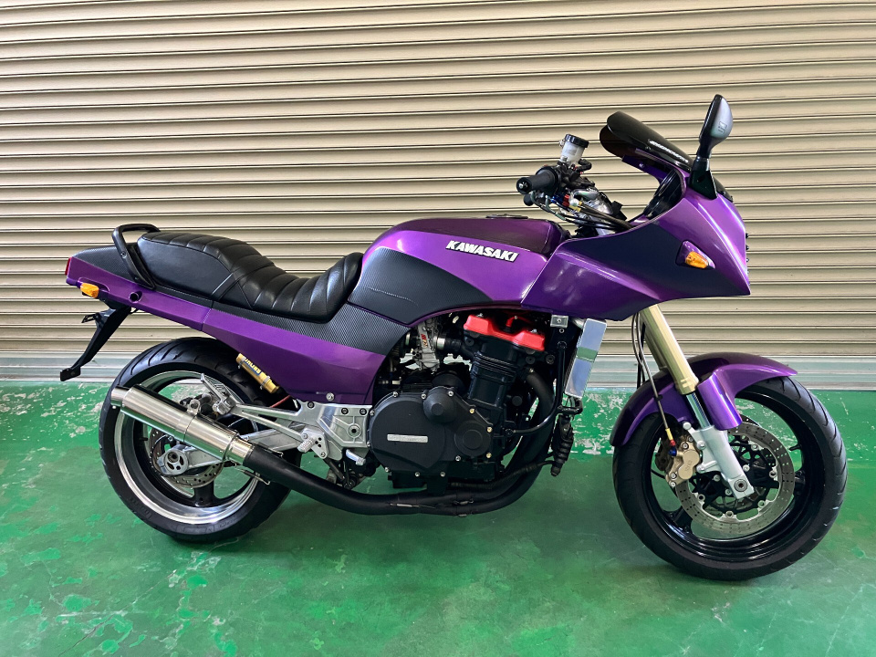Kawasaki GPZ900R 1984