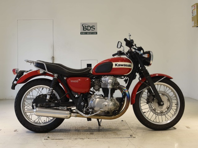 Kawasaki W400 2012