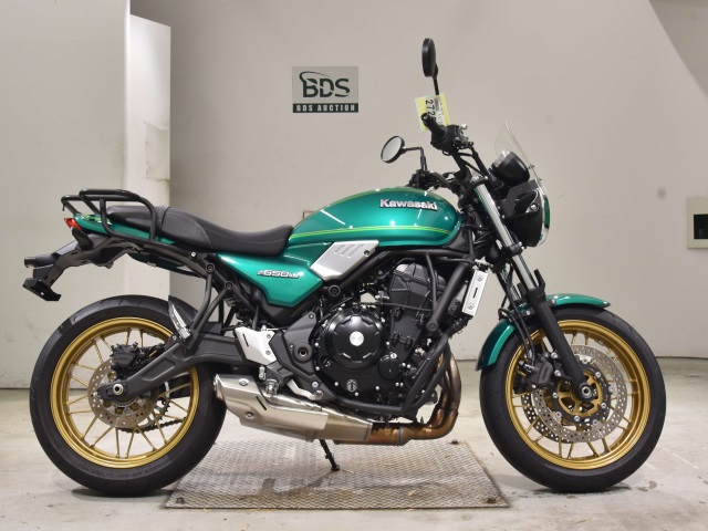 Kawasaki Z650RS 2024