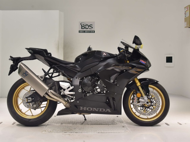 Honda CBR1000RR SP 2024