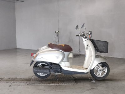Honda GIORNO CREA